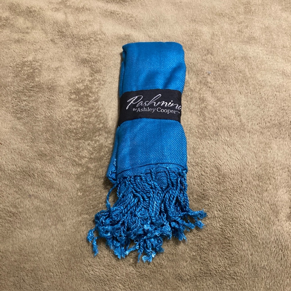 NWT Pashmina by Ashley Cooper Vintage 90s Shawl Wrap Scarf Blue